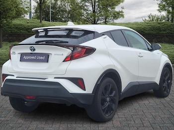 Used Toyota C-HR 2021 for sale - 76447060: Photo