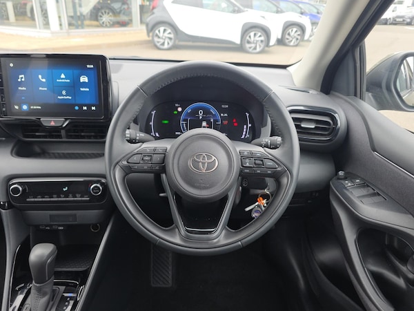 Used Toyota Yaris 2024 for sale - 76123847: Photo 6