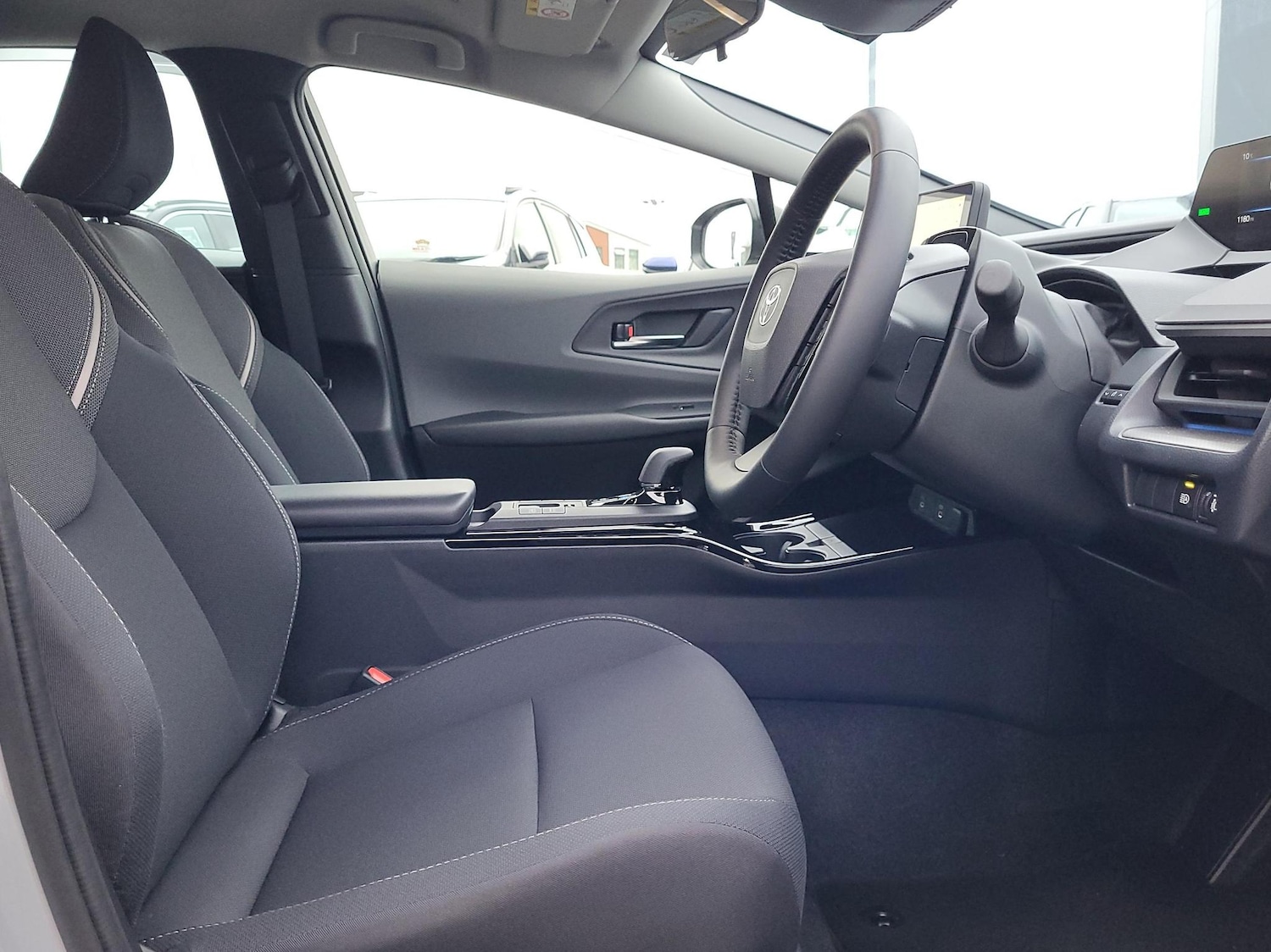 Used Toyota Prius 2024 for sale - 77239273: Photo 11