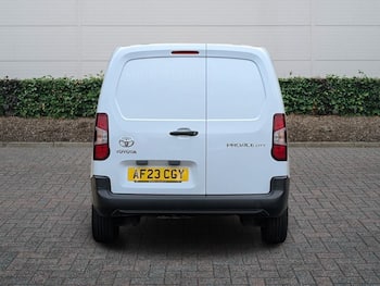 Used Toyota ProAce 2023 for sale - 79699661: Photo