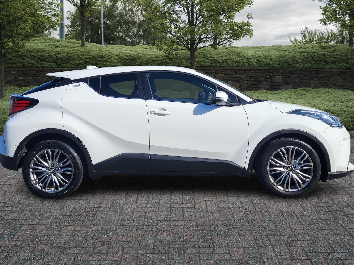 Used Toyota C-HR 2023 for sale - 76551799: Photo 16