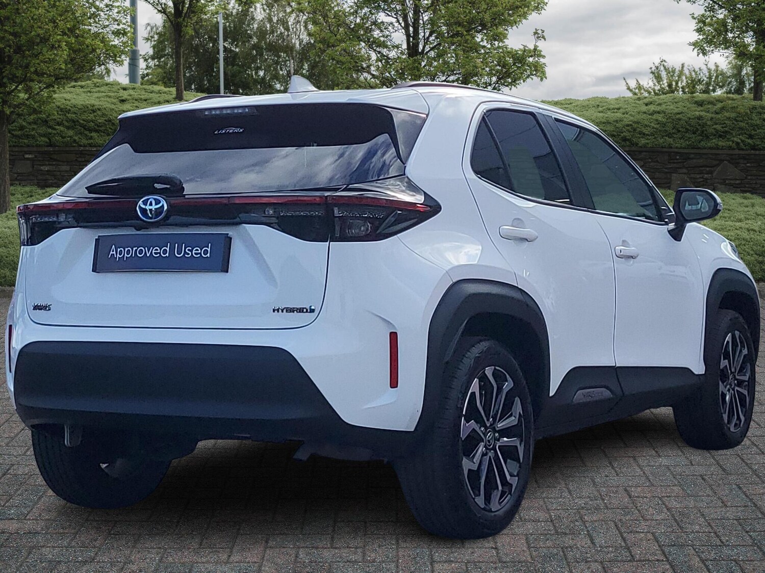 Used Toyota Yaris 2023 for sale - 76086096: Photo 2