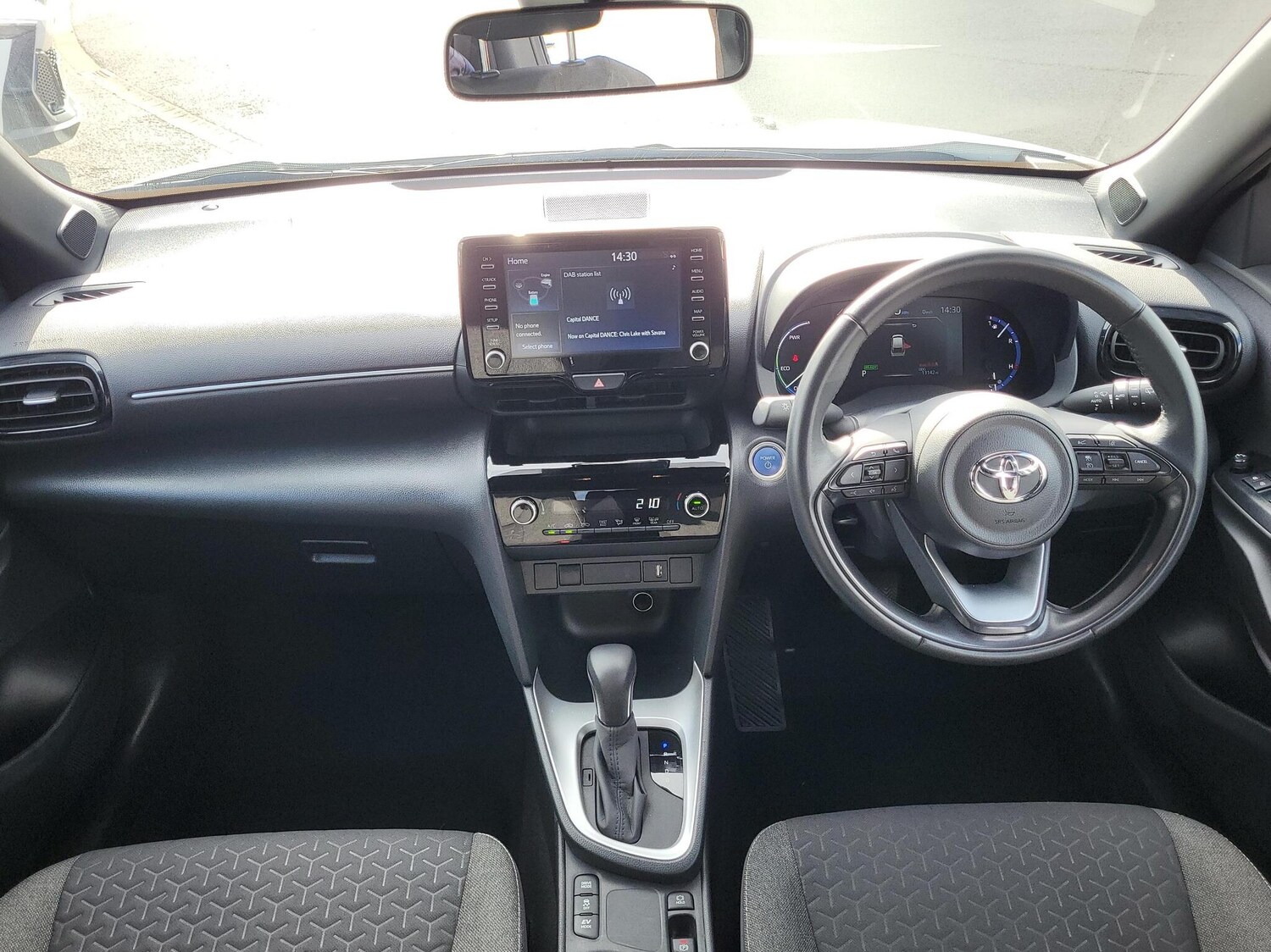 Used Toyota Yaris 2023 for sale - 76086096: Photo 5