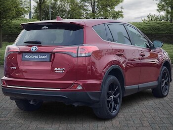 Used Toyota RAV4 2018 for sale - 76410296: Photo