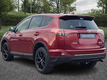 Used Toyota RAV4 2018 for sale - 76410296: Photo