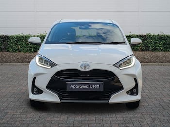 Used Toyota Yaris 2024 for sale - 79623118: Photo