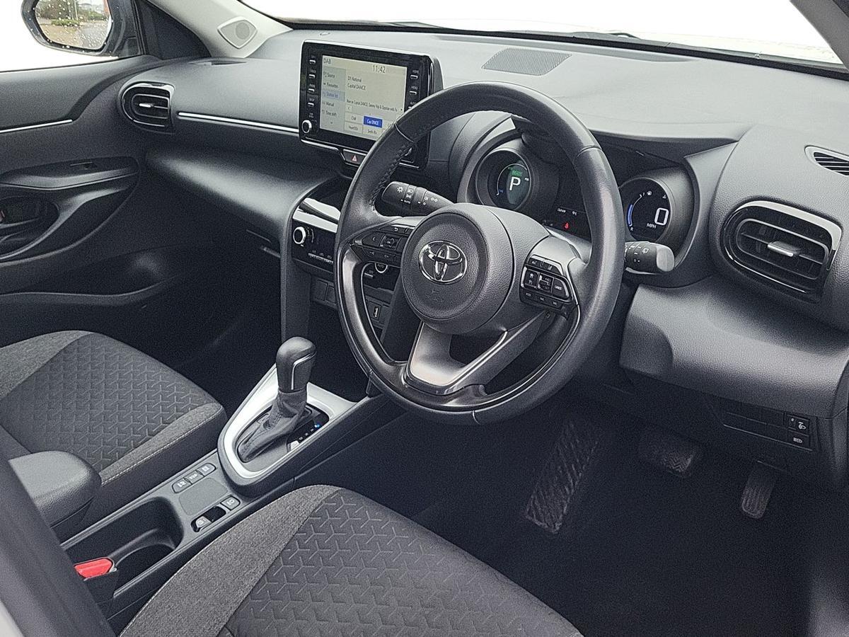 Used Toyota Yaris 2022 for sale - 77427433: Photo 12