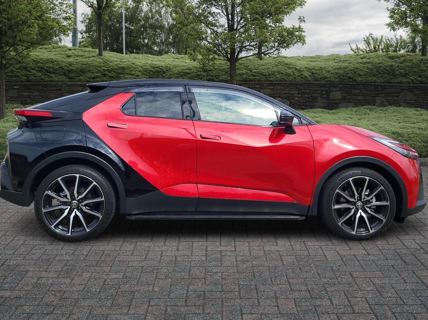 Used Toyota C-HR 2025 for sale - 77124519: Photo 16