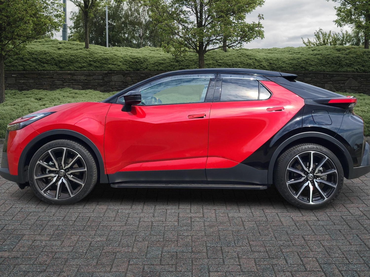 Used Toyota C-HR 2025 for sale - 77124519: Photo 17