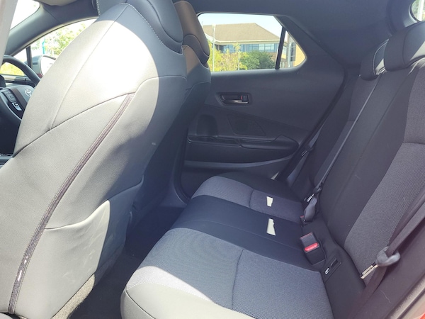 Used Toyota C-HR 2025 for sale - 75389100: Photo 12