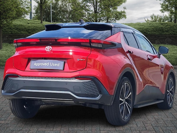 Used Toyota C-HR 2025 for sale - 75389100: Photo 2