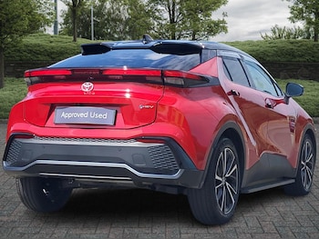 Used Toyota C-HR 2025 for sale - 75389100: Photo