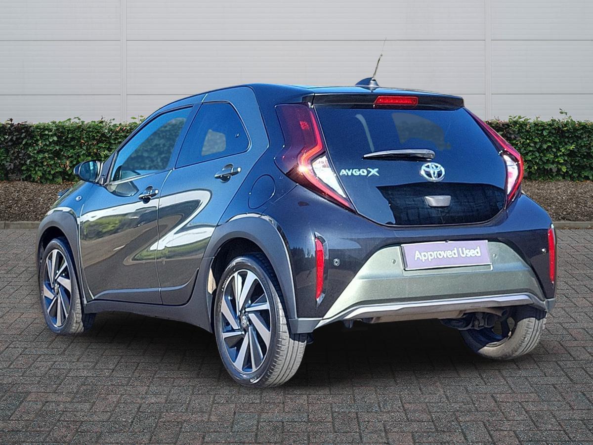 Used Toyota Aygo X 2022 for sale - 77627125: Photo 2