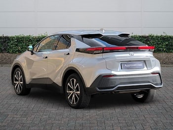 Used Toyota C-HR 2025 for sale - 79498082: Photo