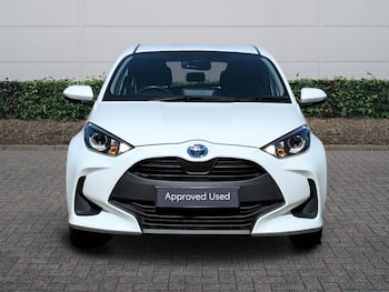 Used Toyota Yaris 2023 for sale - 79475898: Photo