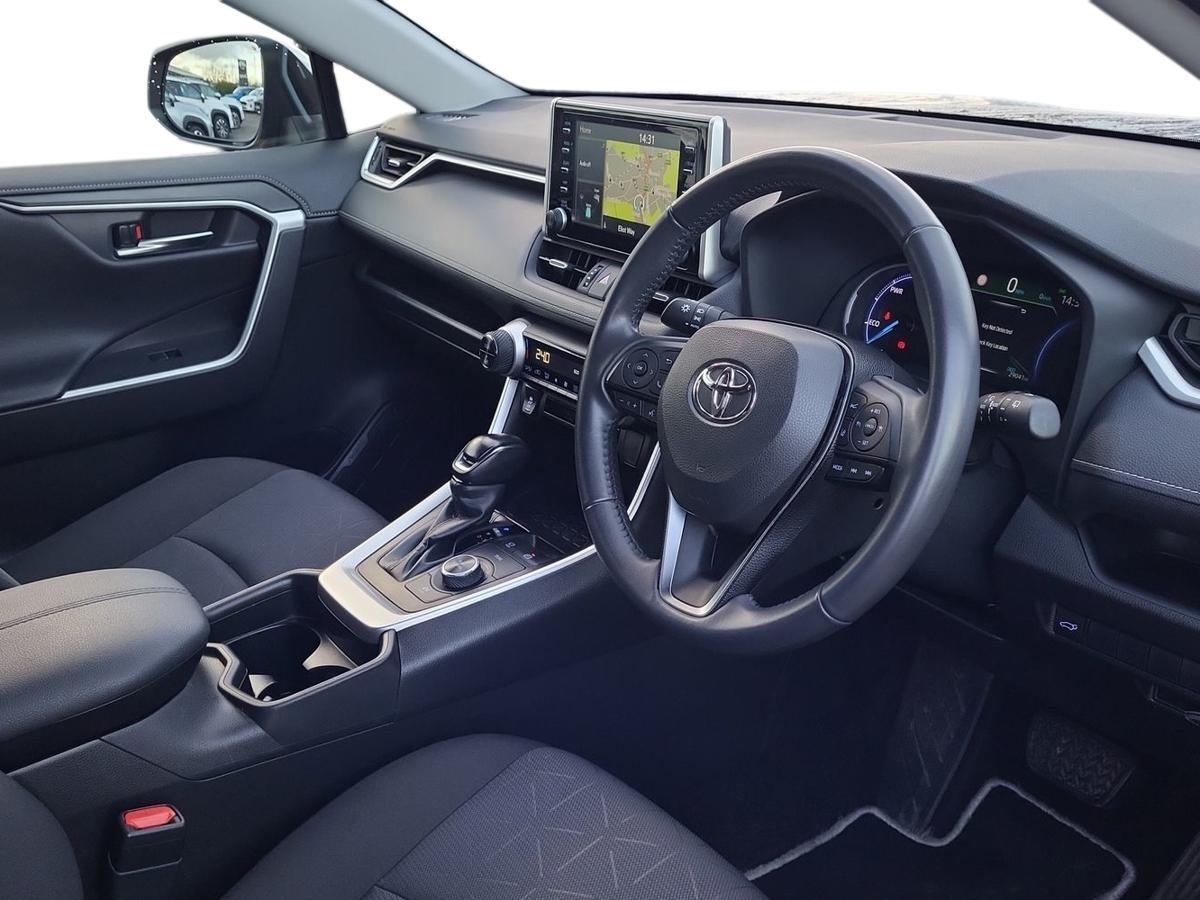 Used Toyota RAV4 2021 for sale - 76539509: Photo 12