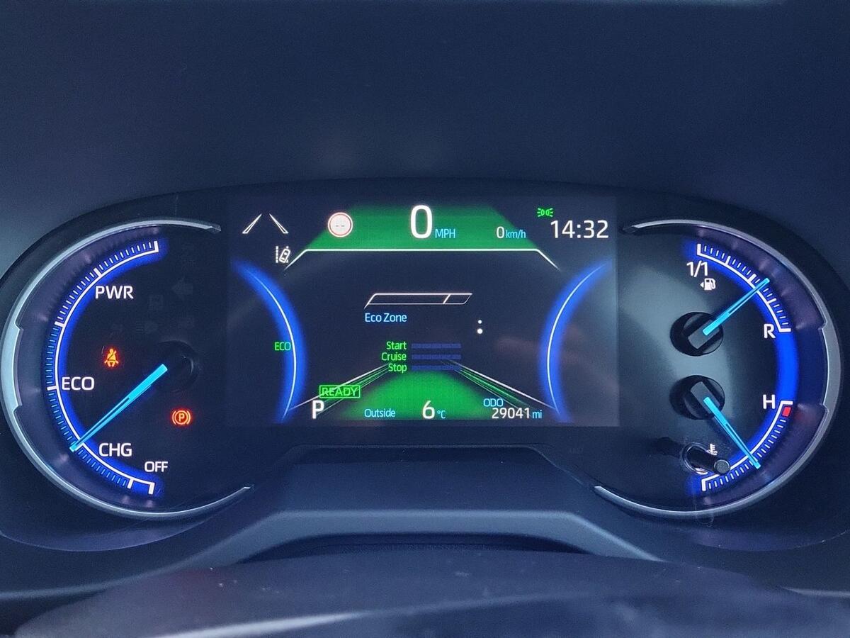 Used Toyota RAV4 2021 for sale - 76539509: Photo 15