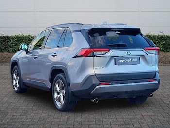 Used Toyota RAV4 2021 for sale - 76539509: Photo