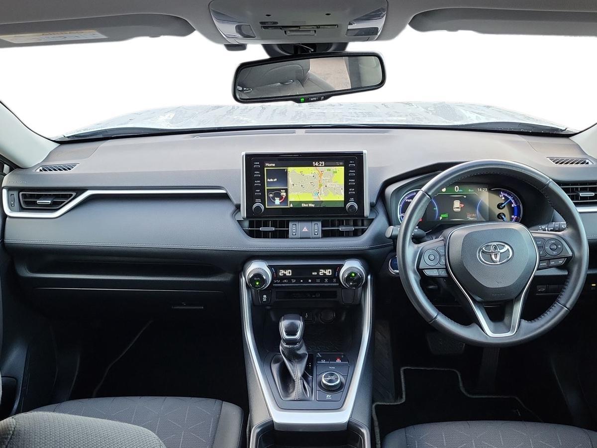 Used Toyota RAV4 2021 for sale - 76539509: Photo 8