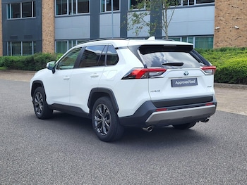 Used Toyota RAV4 2023 for sale - 78760492: Photo