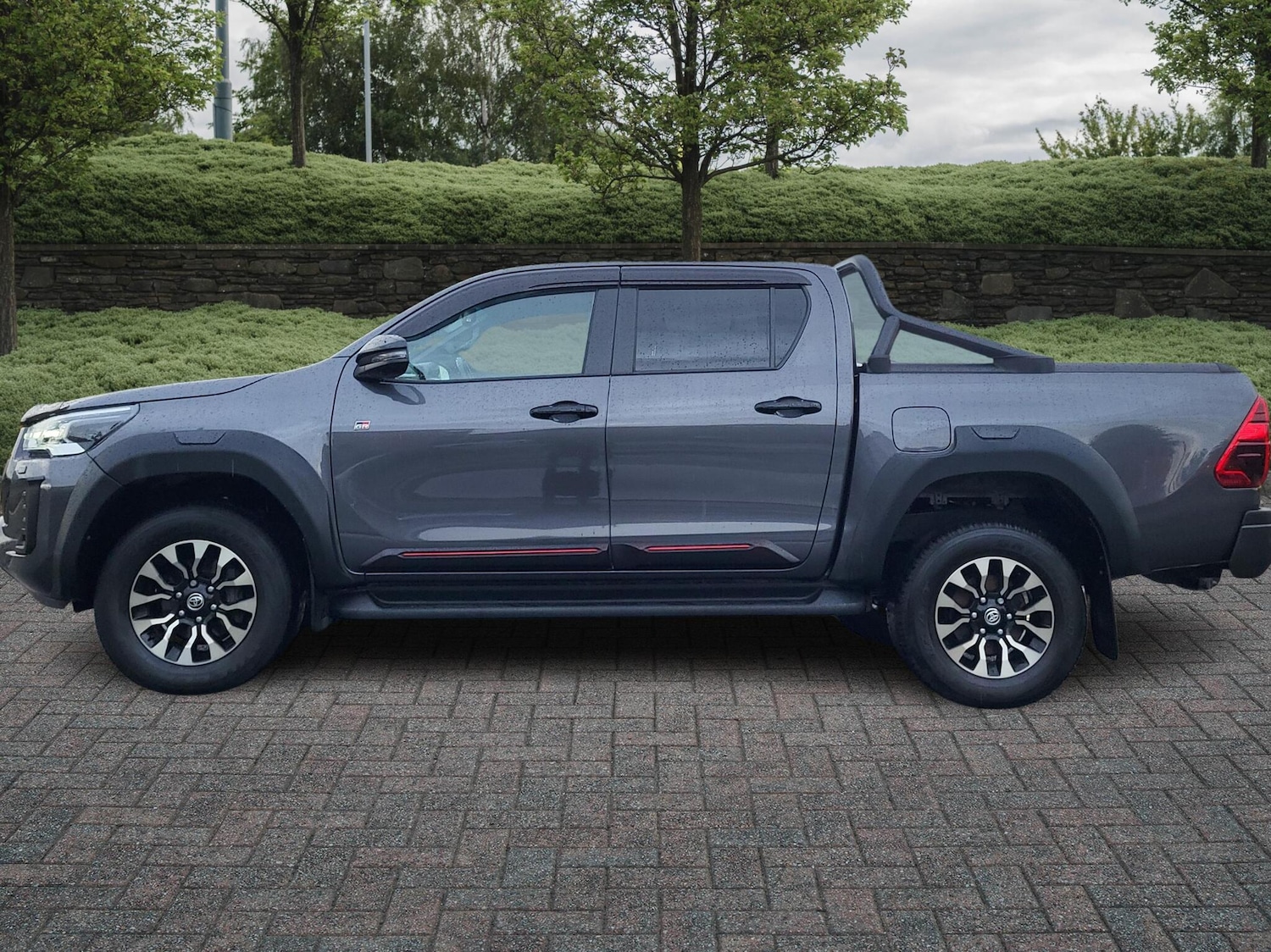 Used Toyota Hilux 2022 for sale - 76241271: Photo 17