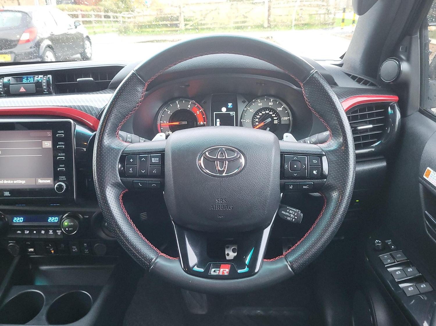 Used Toyota Hilux 2022 for sale - 76241271: Photo 6