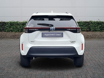 Used Toyota Yaris 2023 for sale - 77627066: Photo