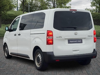 Used Toyota PROACE CITY Verso 2022 for sale - 76389758: Photo