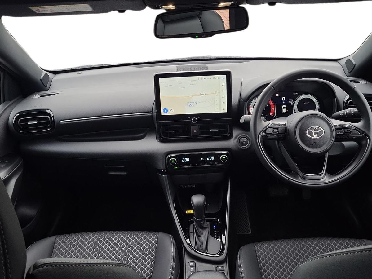 Used Toyota Yaris 2025 for sale - 77013369: Photo 8