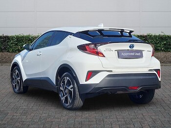 Used Toyota C-HR 2023 for sale - 77785598: Photo