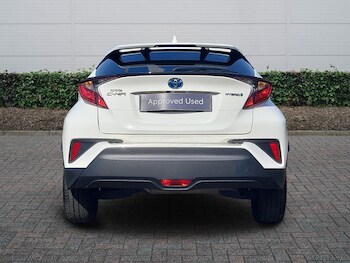 Used Toyota C-HR 2023 for sale - 77785598: Photo