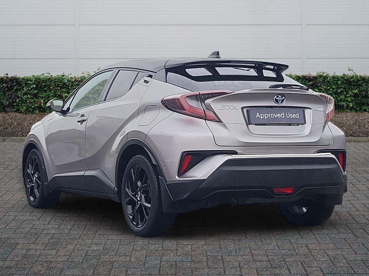 Used Toyota C-HR 2019 for sale - 77315882: Photo 2