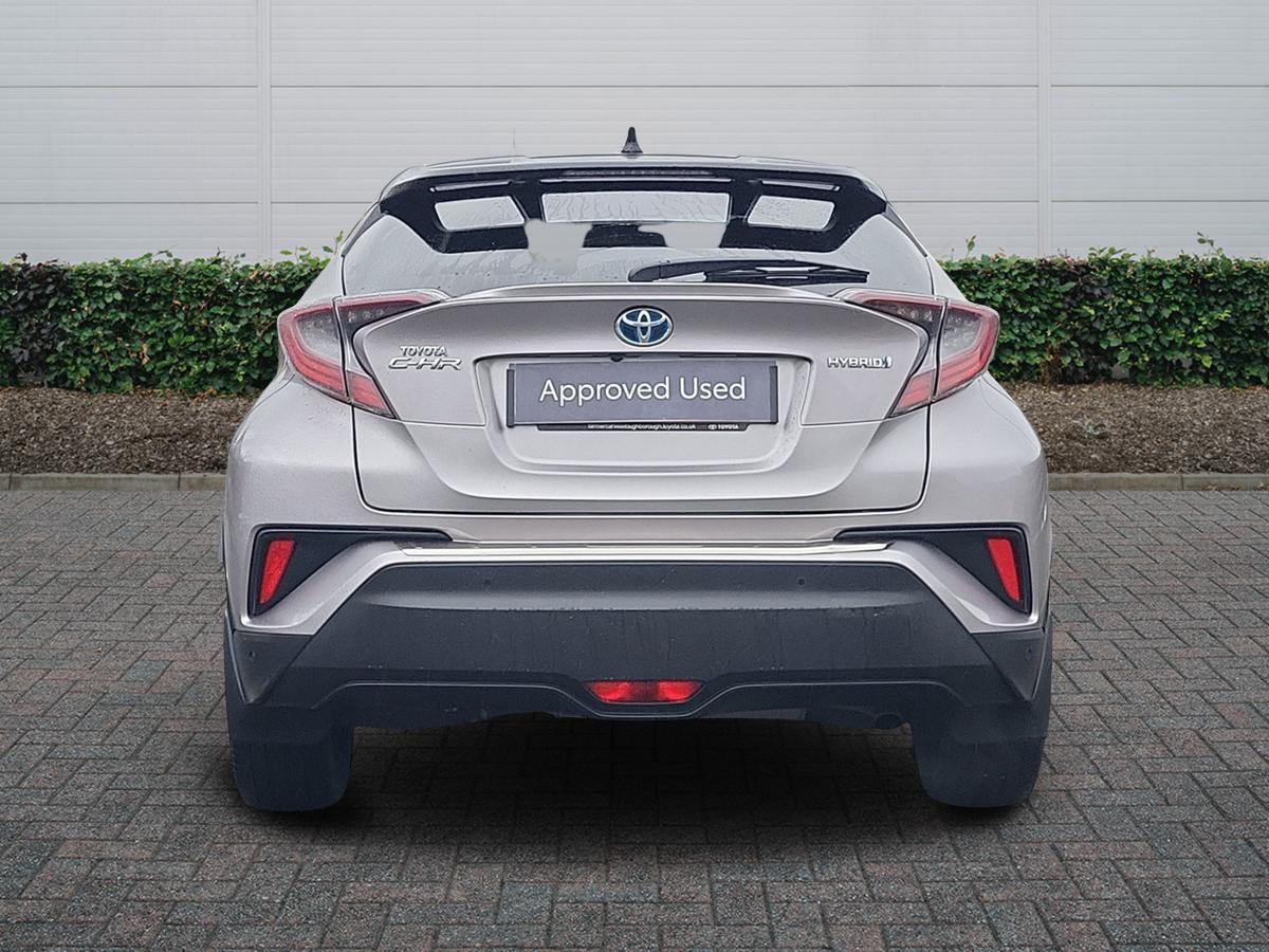 Used Toyota C-HR 2019 for sale - 77315882: Photo 4