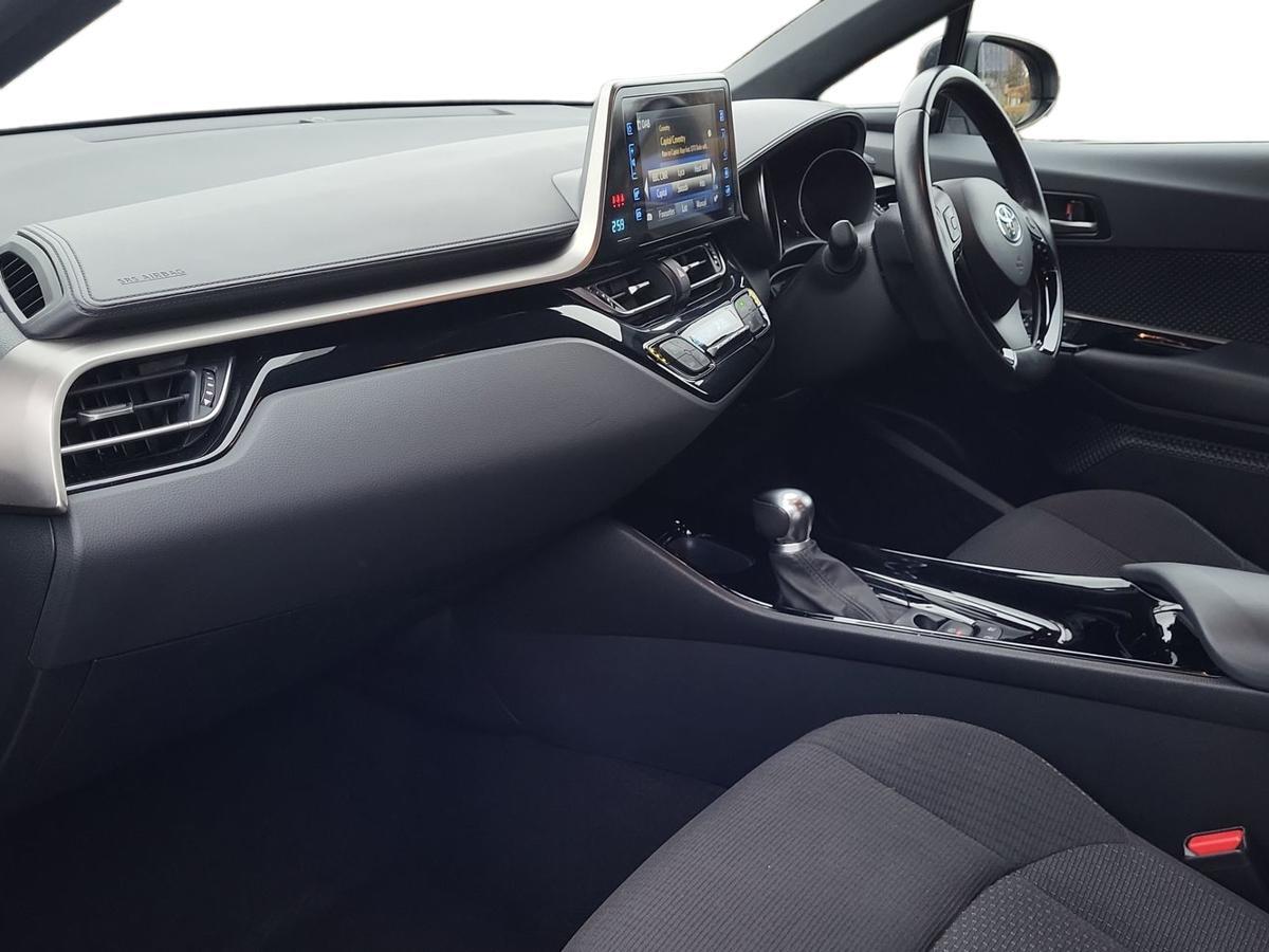 Used Toyota C-HR 2019 for sale - 77315882: Photo 7