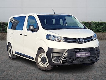 Toyota - PROACE CITY Verso