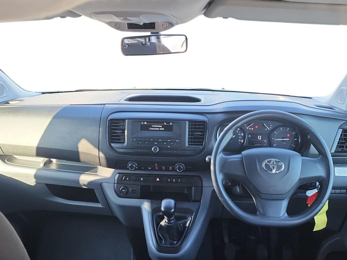 Used Toyota PROACE CITY Verso 2022 for sale - 76800378: Photo 8