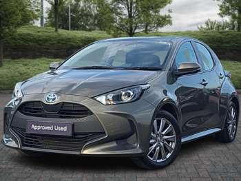 Used Toyota Yaris 2023 for sale - 74214196: Photo