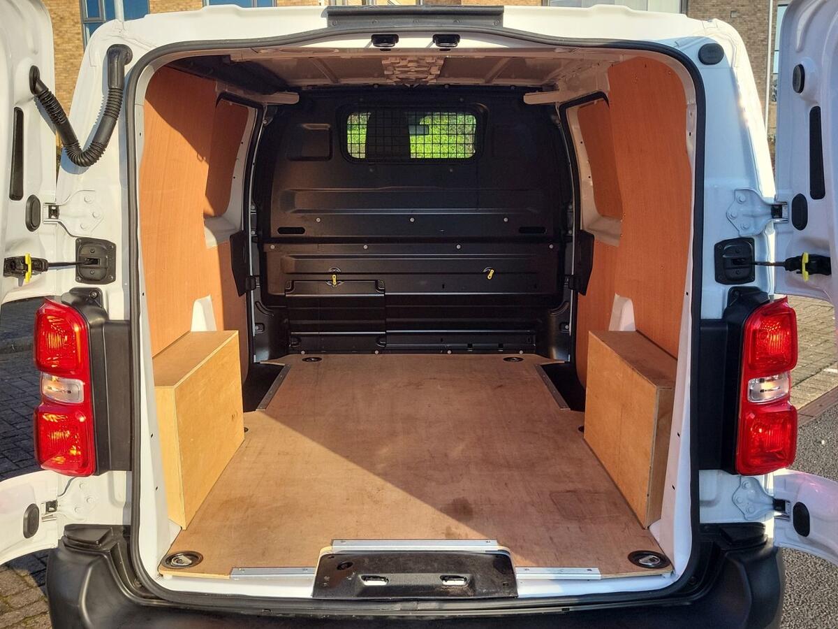 Used Toyota ProAce 2024 for sale - 77898901: Photo 10