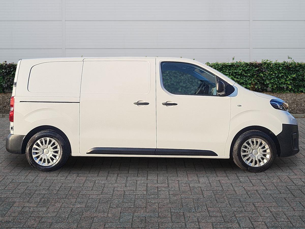 Used Toyota ProAce 2024 for sale - 77898901: Photo 5