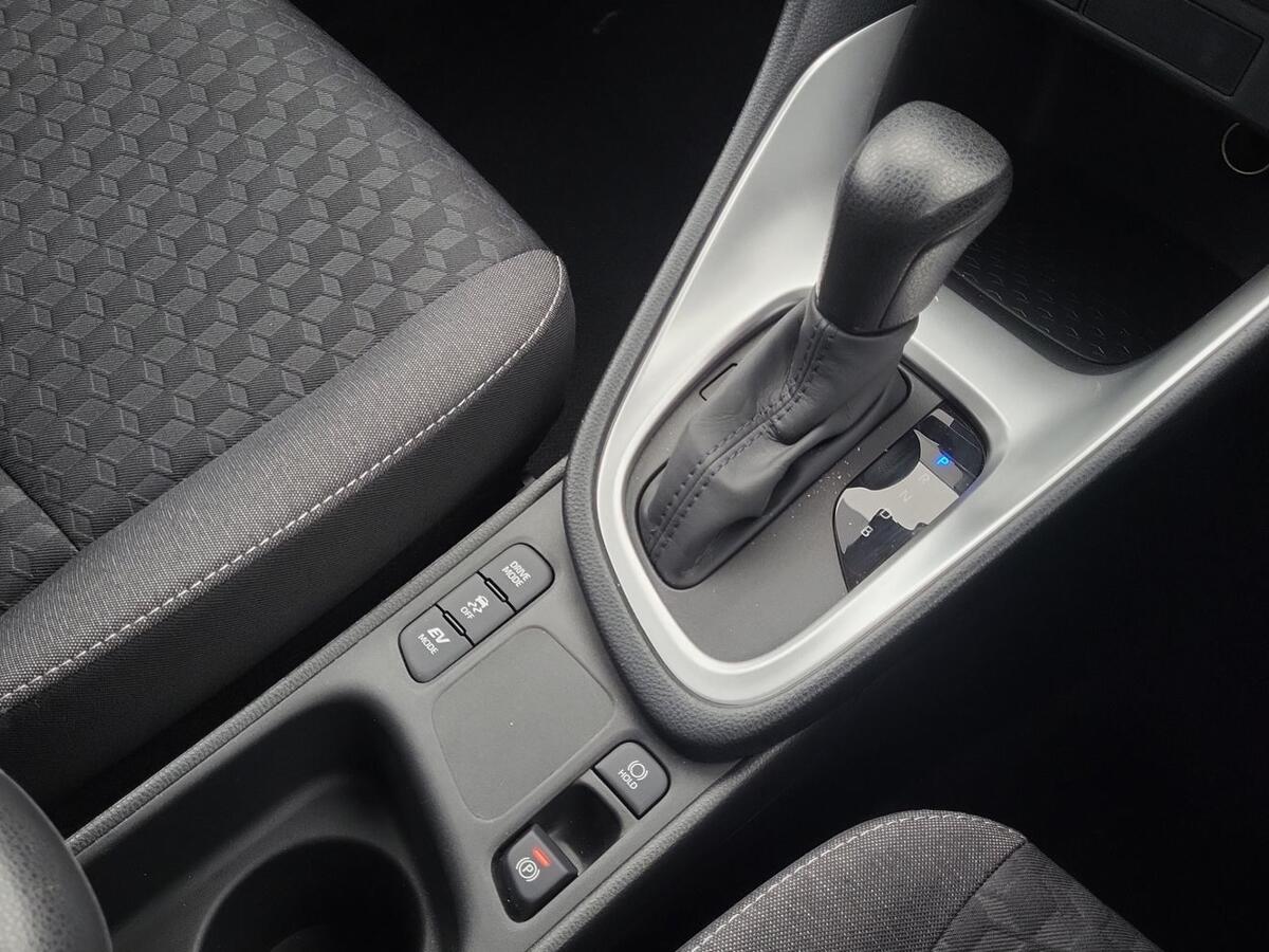 Used Toyota Yaris 2023 for sale - 77627124: Photo 13