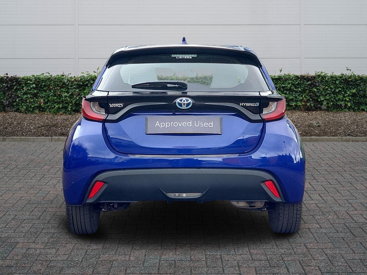 Used Toyota Yaris 2023 for sale - 77627124: Photo 4