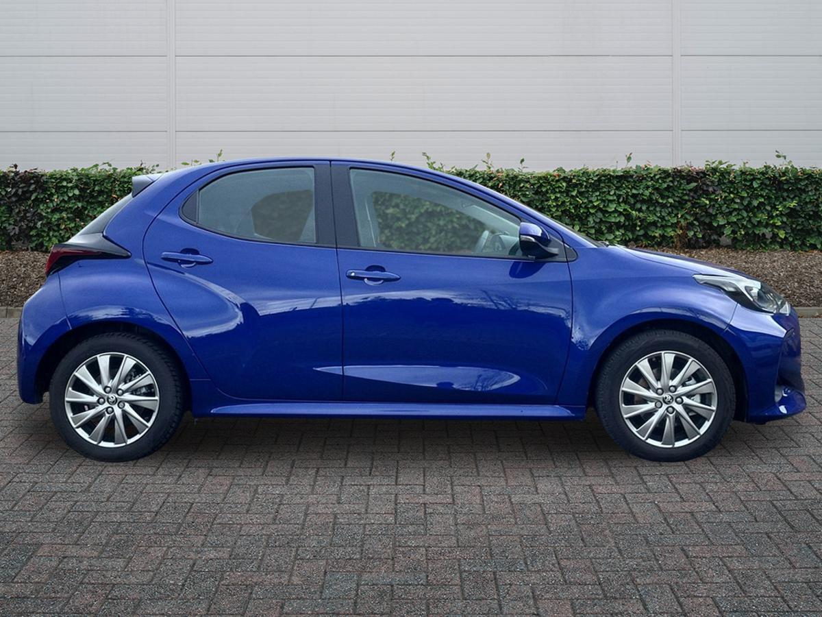 Used Toyota Yaris 2023 for sale - 77627124: Photo 5