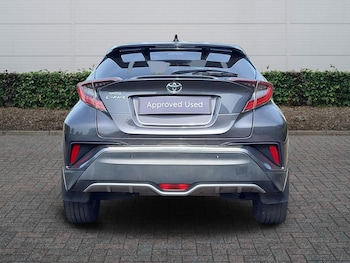 Used Toyota C-HR 2017 for sale - 78277372: Photo