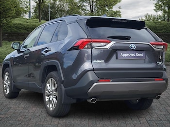 Used Toyota RAV4 2021 for sale - 75647857: Photo