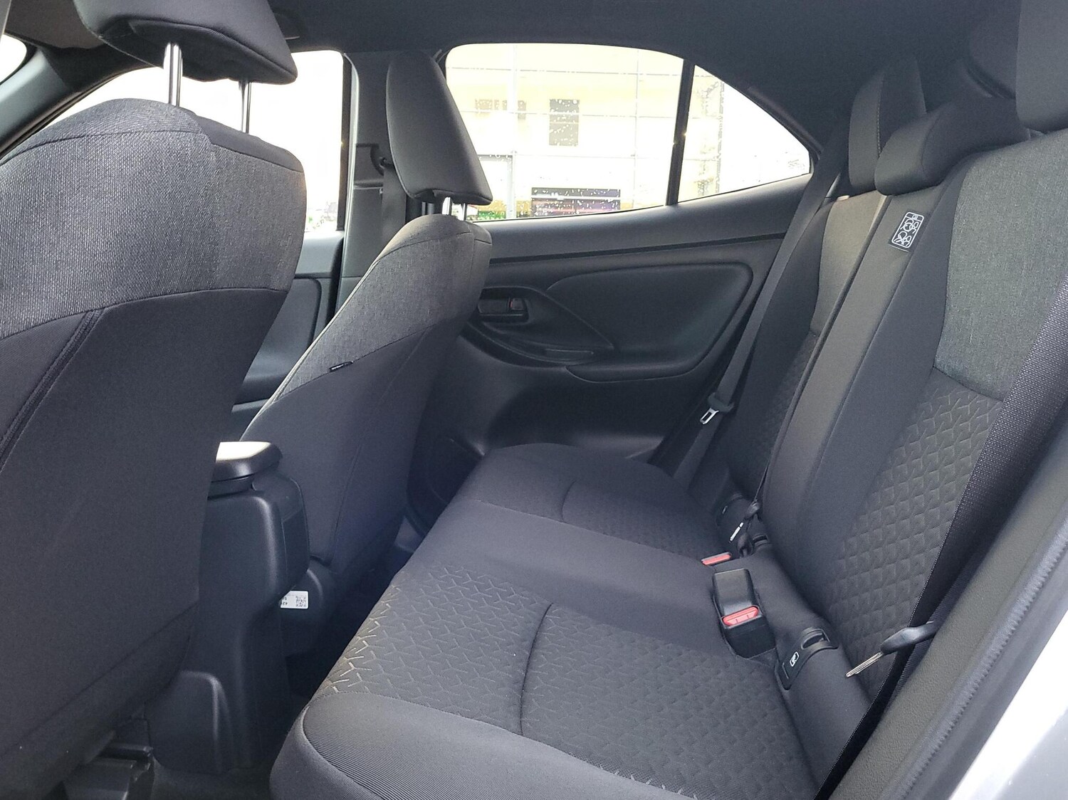 Used Toyota Yaris 2023 for sale - 76500878: Photo 12