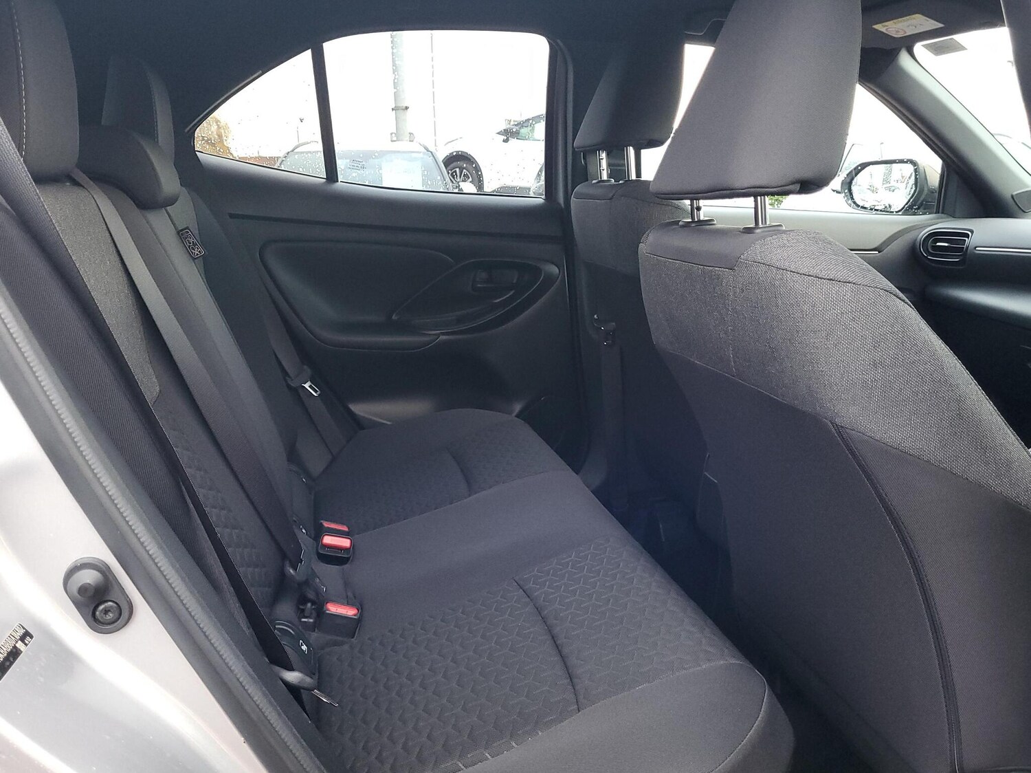 Used Toyota Yaris 2023 for sale - 76500878: Photo 13