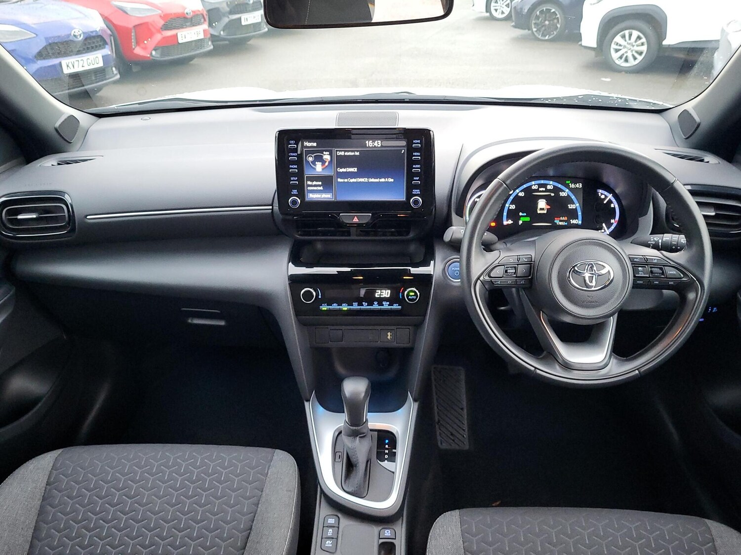 Used Toyota Yaris 2023 for sale - 76500878: Photo 5