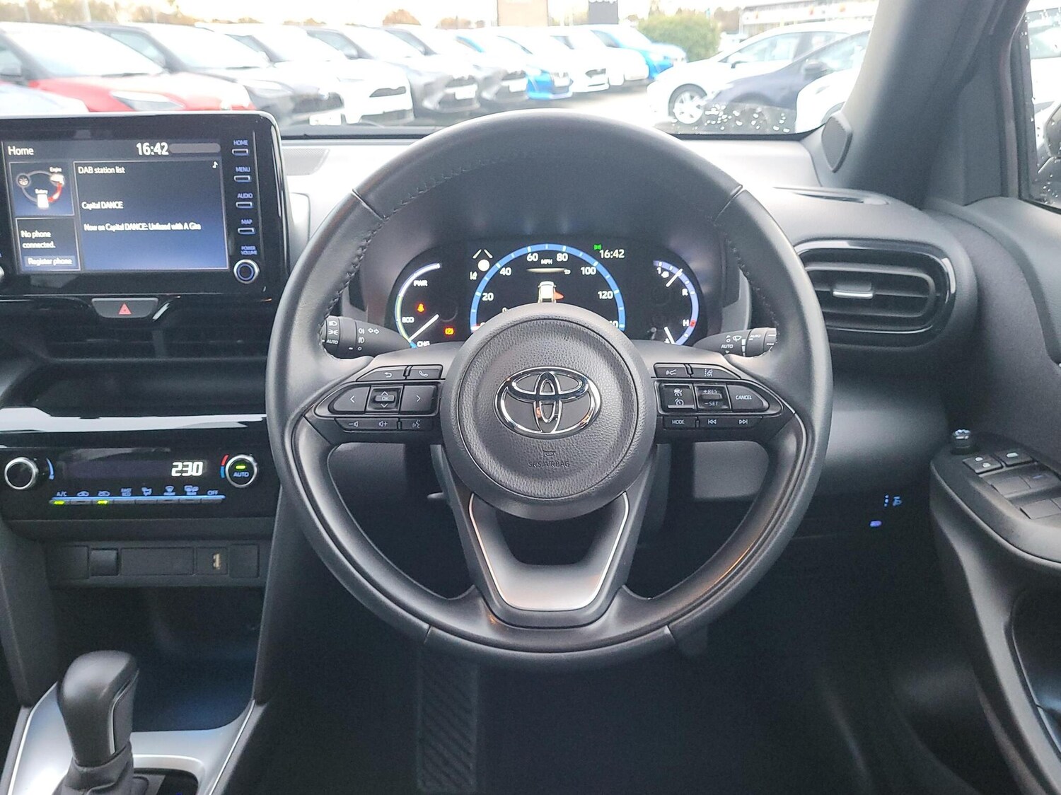 Used Toyota Yaris 2023 for sale - 76500878: Photo 6