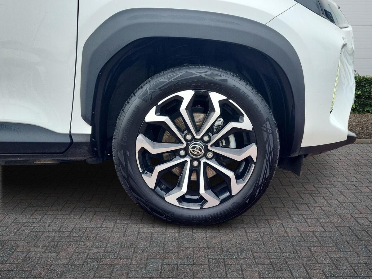 Used Toyota Yaris 2024 for sale - 77046361: Photo 6