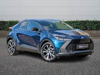 Used Toyota C-HR 2024 for sale - 79613647: Photo
